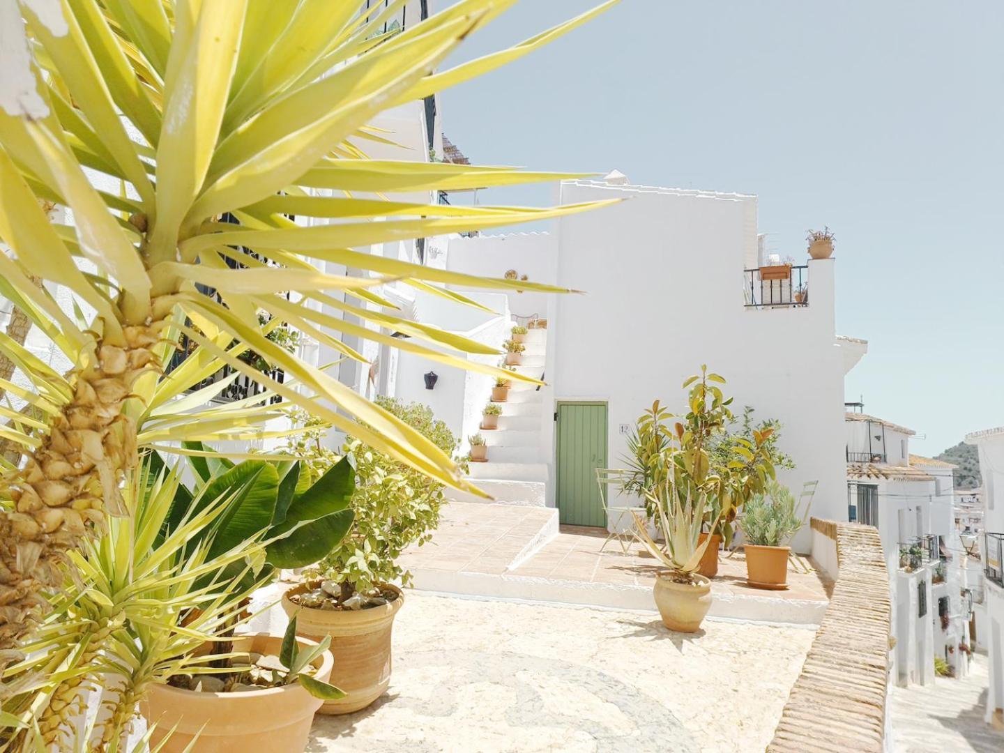 Holiday home Pizarrillas: Tu Hogar En Blanco Pueblo *