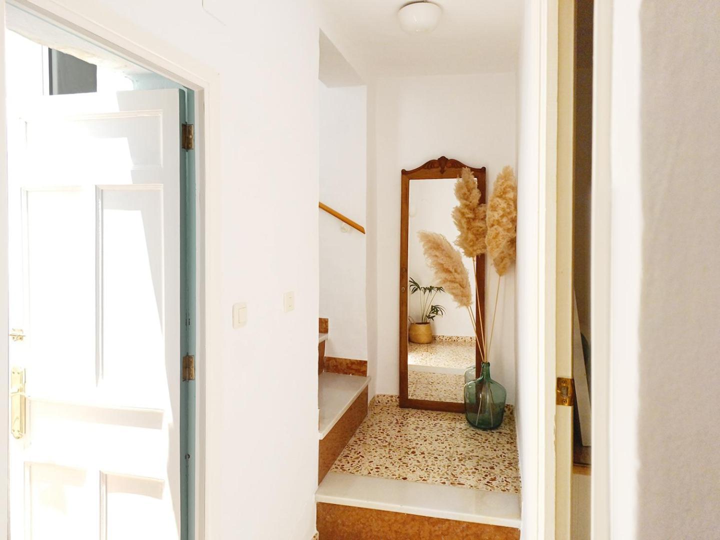 Holiday home Pizarrillas: Tu Hogar En Blanco Pueblo Frigiliana