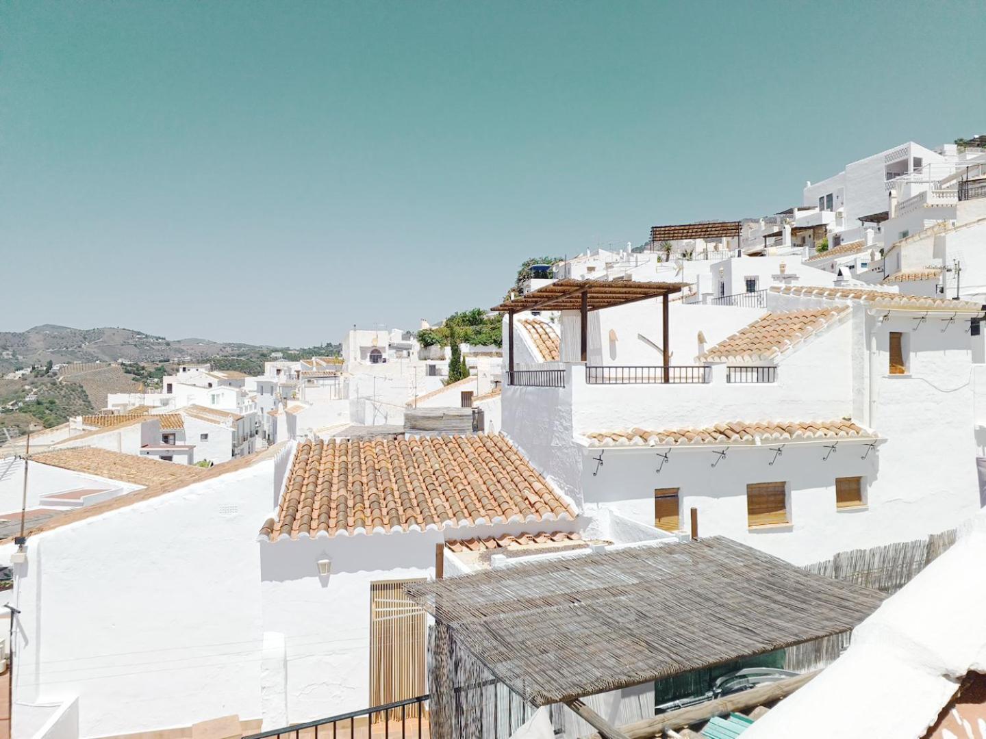 Holiday home Pizarrillas: Tu Hogar En Blanco Pueblo Frigiliana