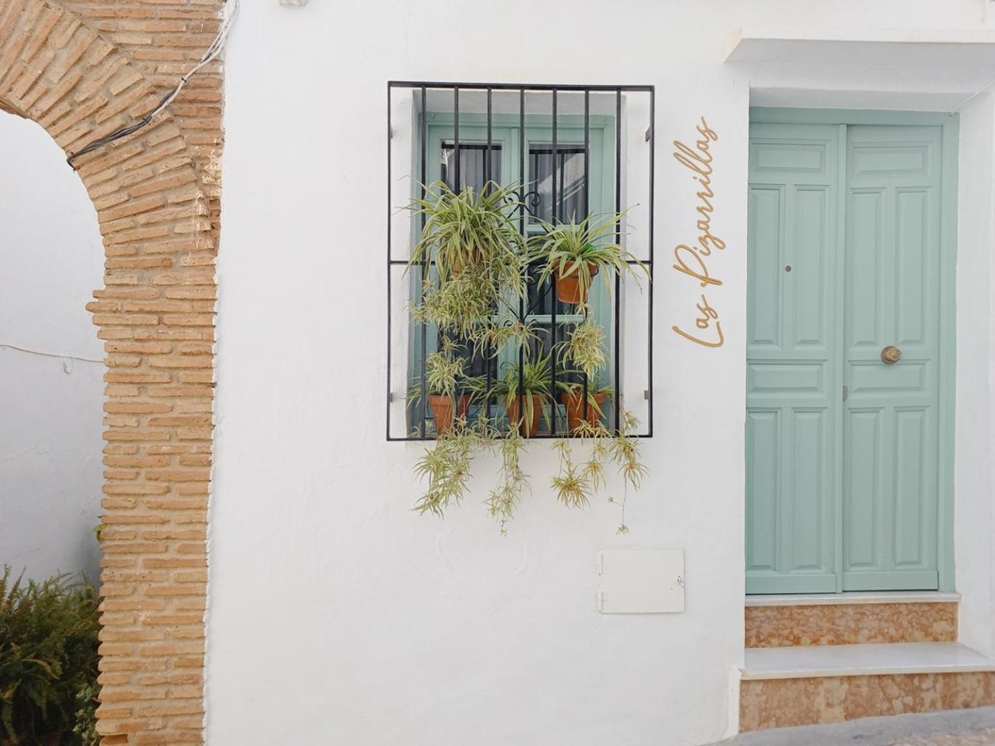 Holiday home Pizarrillas: Tu Hogar En Blanco Pueblo Frigiliana